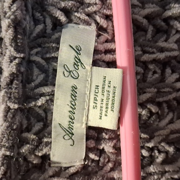 American Eagle Outfitters Charcoal Knit Sweater - Picture 2 of 8